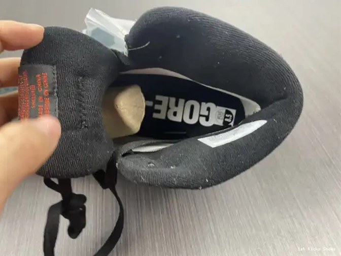 1st Kicks Black High Retro DB2889-001 Grey 1 Jordan Element Particle Gore-Tex 0602